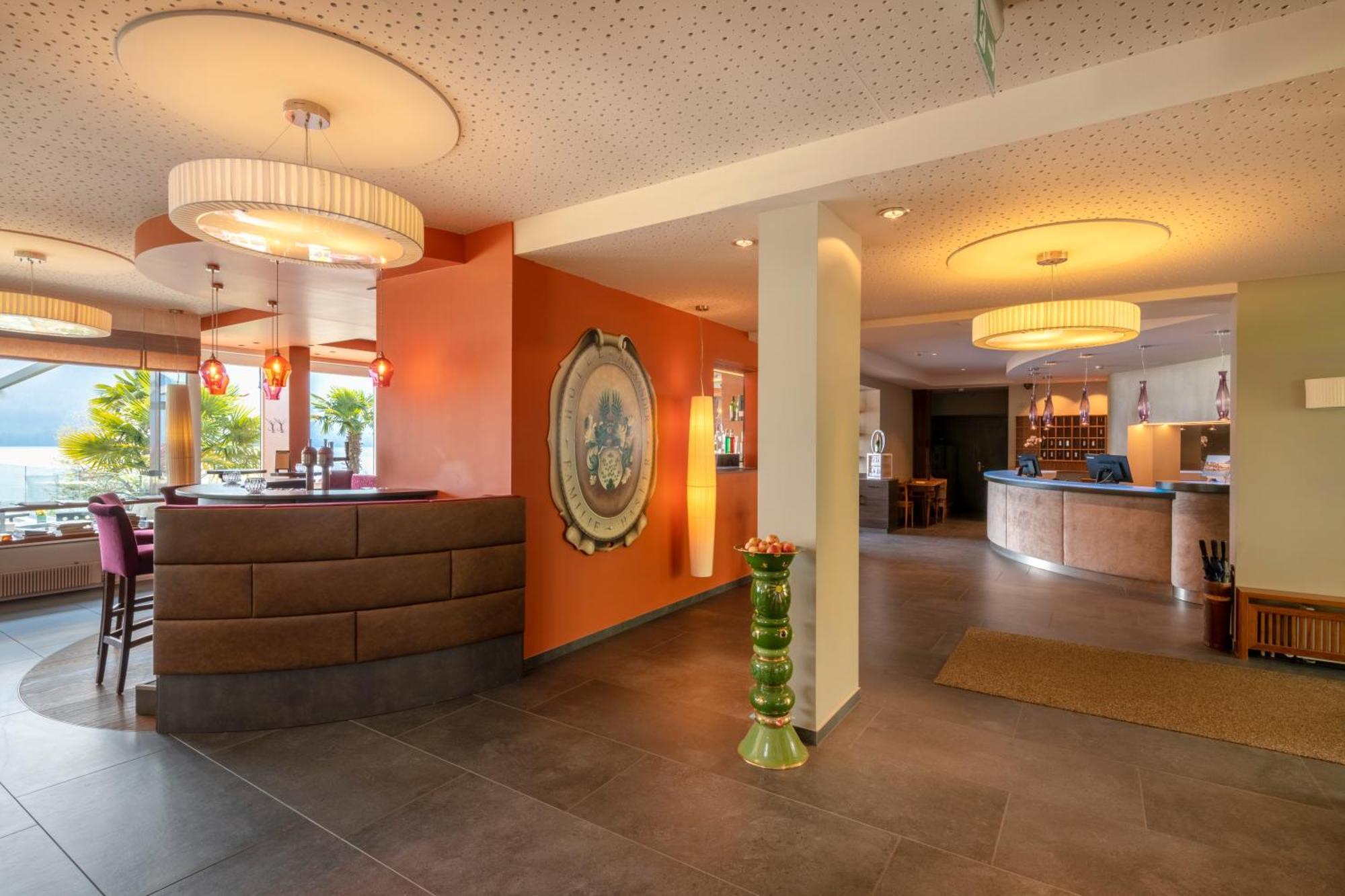 Hotel Alexander Веггіс Екстер'єр фото